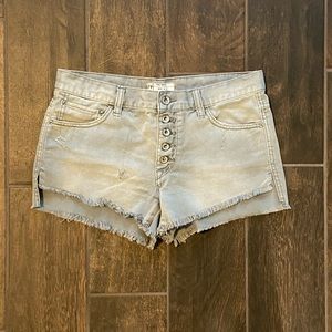 Free People button down cut off Jean shorts 26